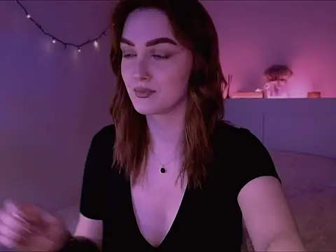 LilyFarey online show from February 12, 6:19 pm