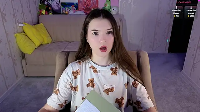 Eva Davie online show from February 26, 3:12 pm