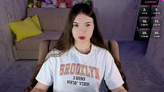 Eva Davie online show from March 2, 4:14 pm