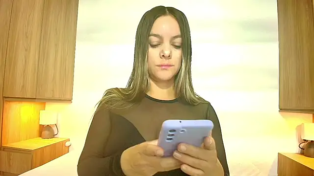 Isabella Harley online show from October 23, 1:54 pm