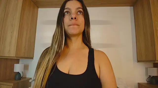 Isabella Harley online show from December 1, 1:56 pm