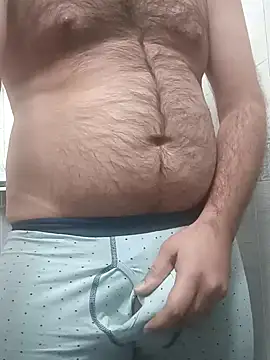 Snapshot of desicockandball chatting on December 9, 5:52 pm desicockandball online show from December 9, 5:52 pm