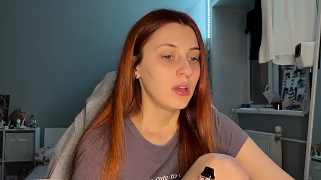 Snapshot of Uniarten chatting on October 2, 6:22 pm Uniarten online show from October 2, 6:22 pm