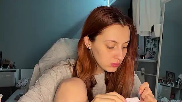 Snapshot of Uniarten chatting on October 7, 6:20 pm Uniarten online show from October 7, 6:20 pm