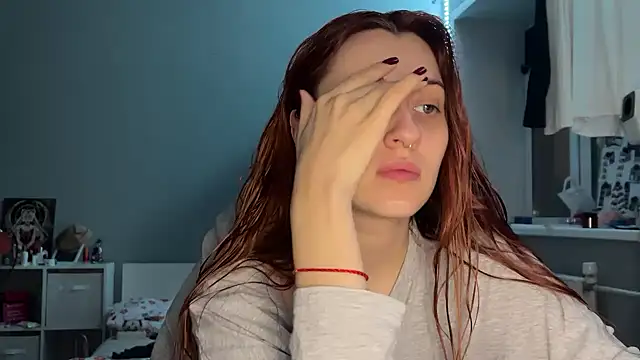 Snapshot of Uniarten chatting on October 5, 6:31 pm Uniarten online show from October 5, 6:31 pm