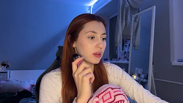 Snapshot of Uniarten chatting on January 23, 8:13 pm Uniarten online show from January 23, 8:13 pm