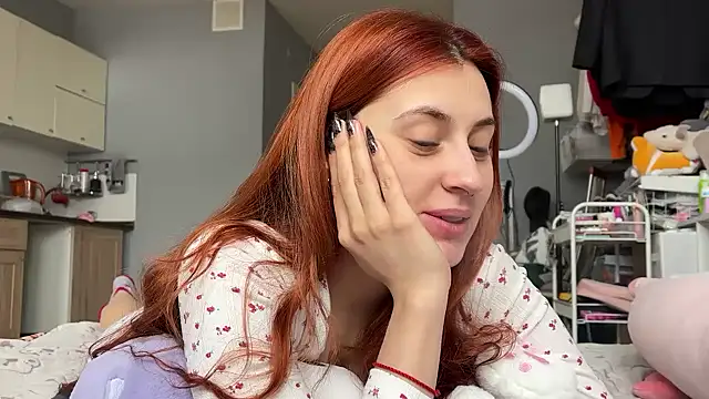 Snapshot of Uniarten chatting on February 27, 7:19 am Uniarten online show from February 27, 7:19 am