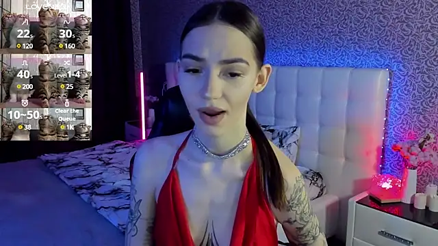 Snapshot of SophieCatty chatting on March 19, 9:28 am SophieCatty online show from March 19, 9:28 am