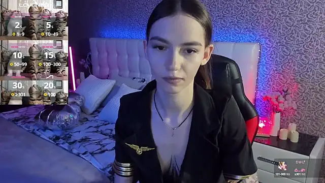 Snapshot of SophieCatty chatting on March 10, 11:45 am SophieCatty online show from March 10, 11:45 am