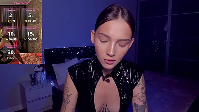SophieCatty online show from July 14, 11:11 pm