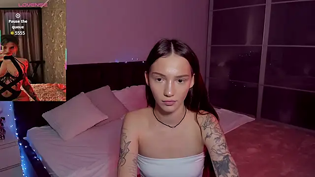 SophieCatty online show from June 12, 10:57 am