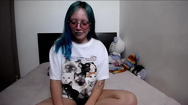 Snapshot of MARIANADIRTY chatting on December 19, 4:20 pm MARIANADIRTY online show from December 19, 4:20 pm