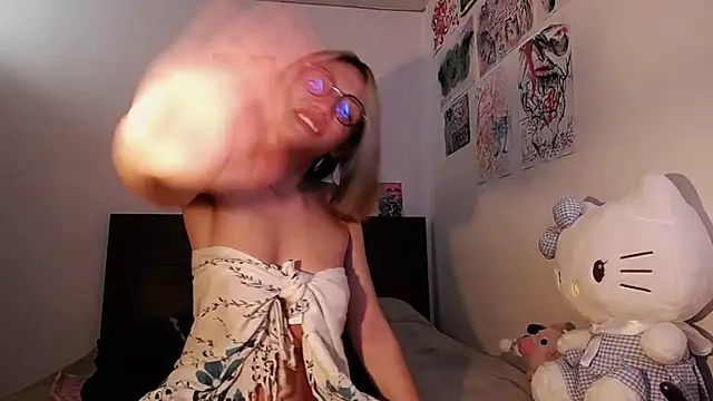 Snapshot of MARIANADIRTY chatting on February 26, 1:43 pm MARIANADIRTY online show from February 26, 1:43 pm