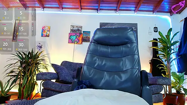 Snapshot of RyanCarter_ chatting on October 9, 2:28 pm RyanCarter online show from October 9, 2:28 pm