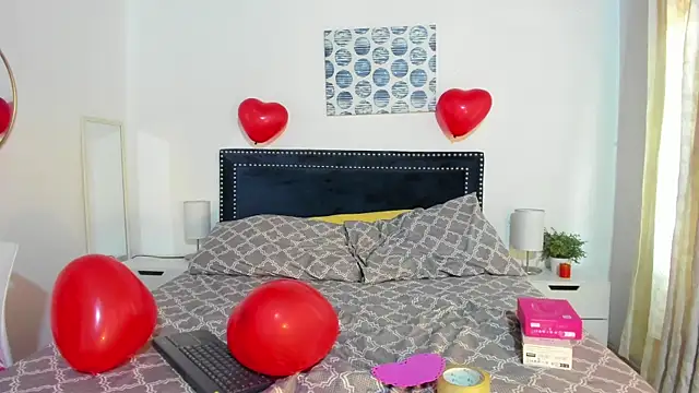 ZulyMichels online show from February 10, 12:26 pm