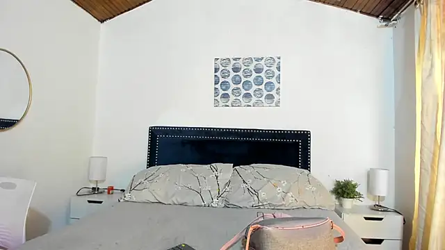 ZulyMichels online show from October 28, 12:26 pm