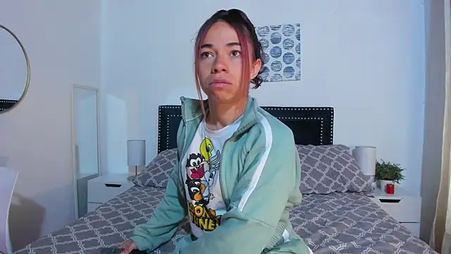 ZulyMichels online show from February 18, 12:23 pm