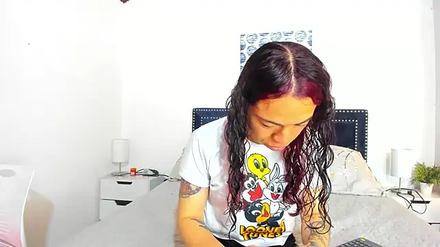 ZulyMichels online show from October 10, 12:06 pm