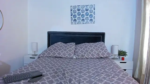 ZulyMichels online show from February 4, 12:44 pm