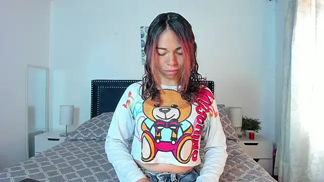 ZulyMichels online show from March 25, 12:37 pm