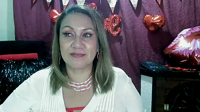Snapshot of yayita_mature chatting on February 14, 10:58 pm yayita mature online show from February 14, 10:58 pm