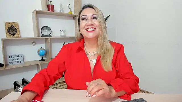 yayita mature online show from January 14, 1:48 pm