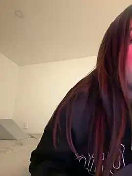 Snapshot of marcimaa chatting on March 7, 1:42 am marcimaa online show from March 7, 1:42 am