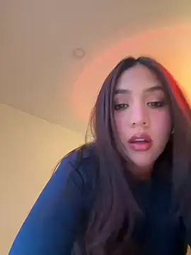 Snapshot of marcimaa chatting on February 22, 11:13 pm marcimaa online show from February 22, 11:13 pm