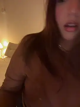 Snapshot of marcimaa chatting on March 15, 12:39 am marcimaa online show from March 15, 12:39 am