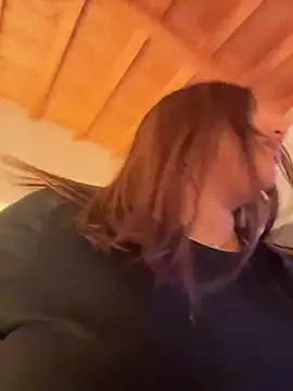 Snapshot of marcimaa chatting on March 12, 11:31 pm marcimaa online show from March 12, 11:31 pm