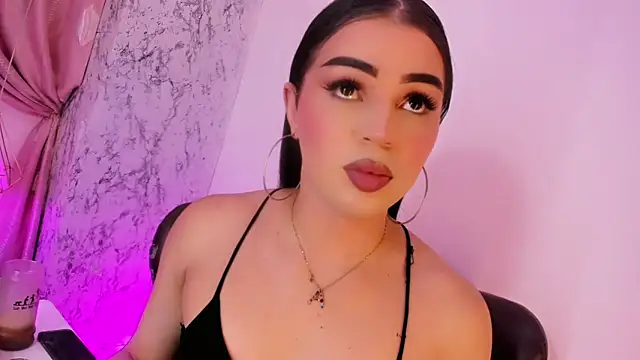 Alexandra Hornny online show from March 6, 11:58 am