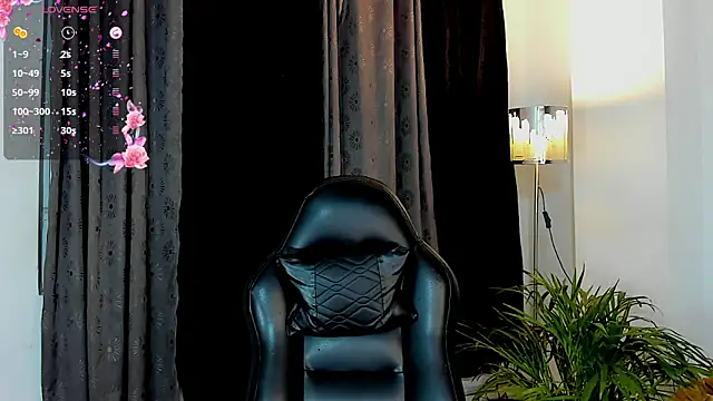 Alexandra Hornny online show from March 24, 8:14 am