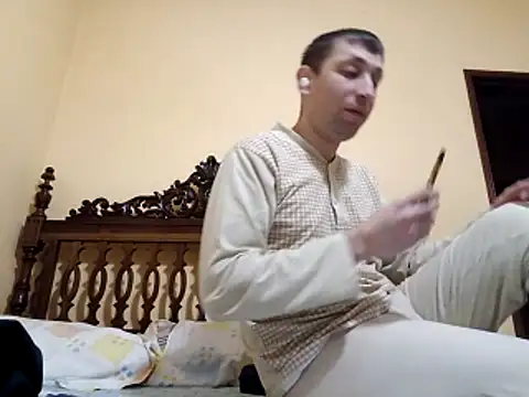 White rabbit  online show from November 22, 10:19 pm