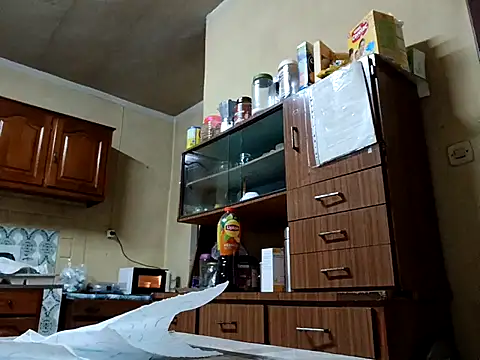 White rabbit  online show from November 10, 11:43 pm