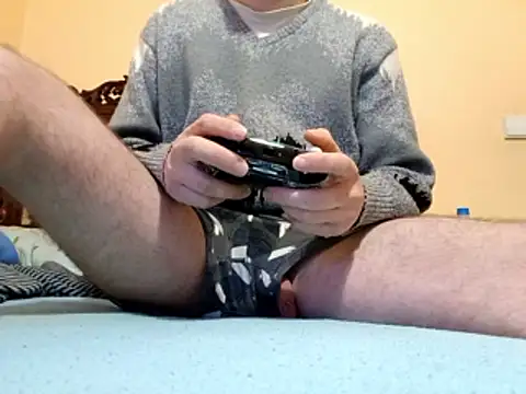 White rabbit  online show from February 7, 9:45 pm