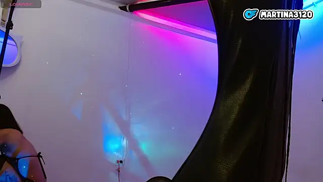 Martina1369 online show from April 7, 3:14 pm