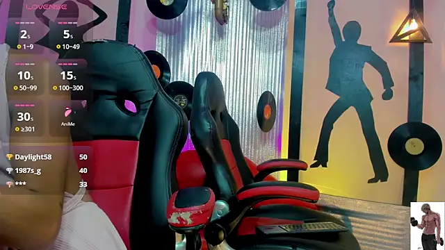 Snapshot of nickyminach_ chatting on January 9, 8:27 pm nickyminach online show from January 9, 8:27 pm