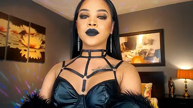 MarryQueen22 online show from March 25, 1:06 am