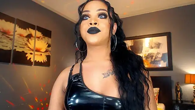 MarryQueen22 online show from March 21, 12:45 am