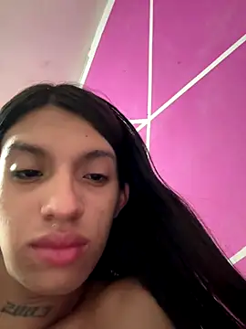 Snapshot of Ortegakim chatting on November 7, 10:13 pm Ortegakim online show from November 7, 10:13 pm