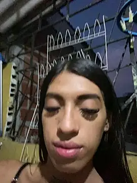 Snapshot of Ortegakim chatting on March 4, 5:32 am Ortegakim online show from March 4, 5:32 am