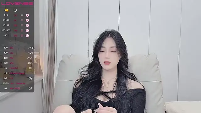 Snapshot of uuxiaocai chatting on June 12, 12:47 pm uuxiaocai online show from June 12, 12:47 pm