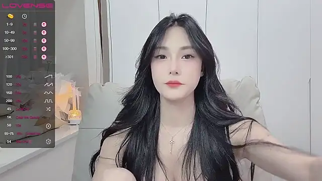 Snapshot of uuxiaocai chatting on July 12, 1:12 pm uuxiaocai online show from July 12, 1:12 pm