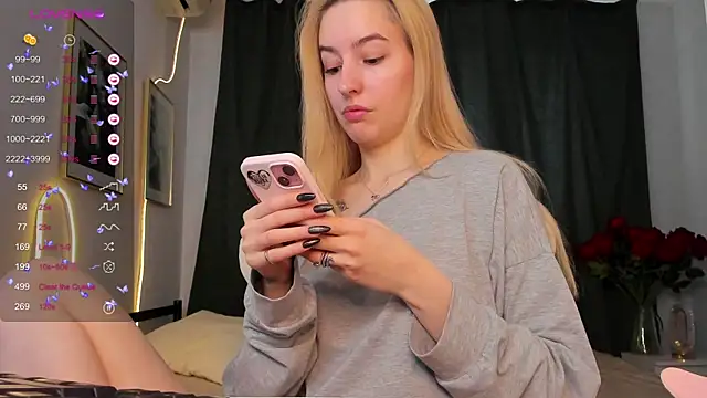 Fire moth online show from April 11, 3:14 am