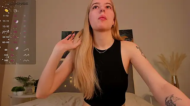 Fire moth online show from March 31, 4:03 am