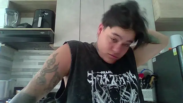 Snapshot of Techno_420_ chatting on June 2, 8:42 pm Techno 420 online show from June 2, 8:42 pm