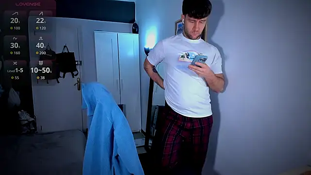 HonestAndrew online show from January 11, 7:48 am