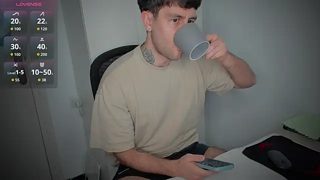 HonestAndrew online show from April 13, 5:44 am