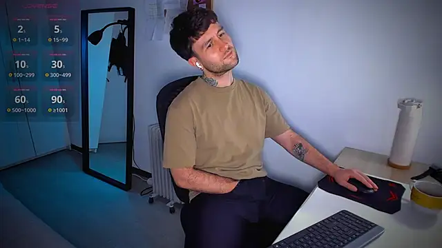 HonestAndrew online show from February 17, 12:57 pm