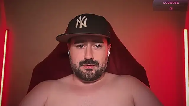 DominantTheo online show from July 4, 4:30 am